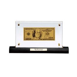 Златна банкнота на 100 долара